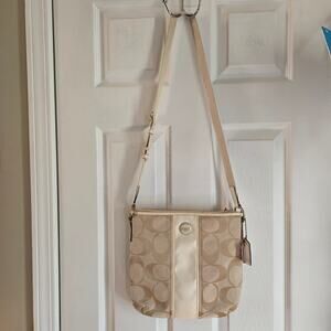 COACH Signature Shoulder/ Crossbody Bag  Beige Ivory F21905